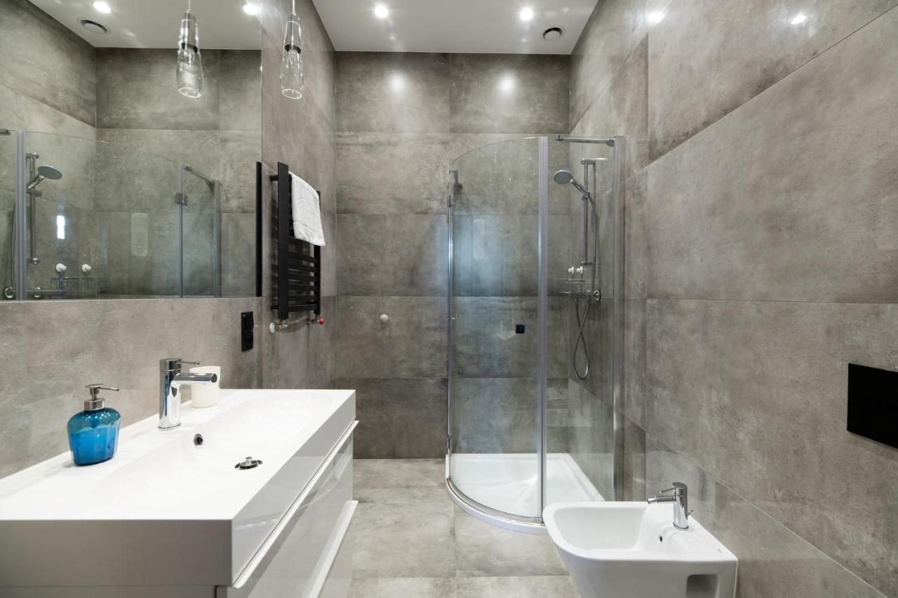 Neo Unique & Bright Apartments, Free Parking, 15Min Old Town & Kazimierz - By Homelike Krakau Exterior foto