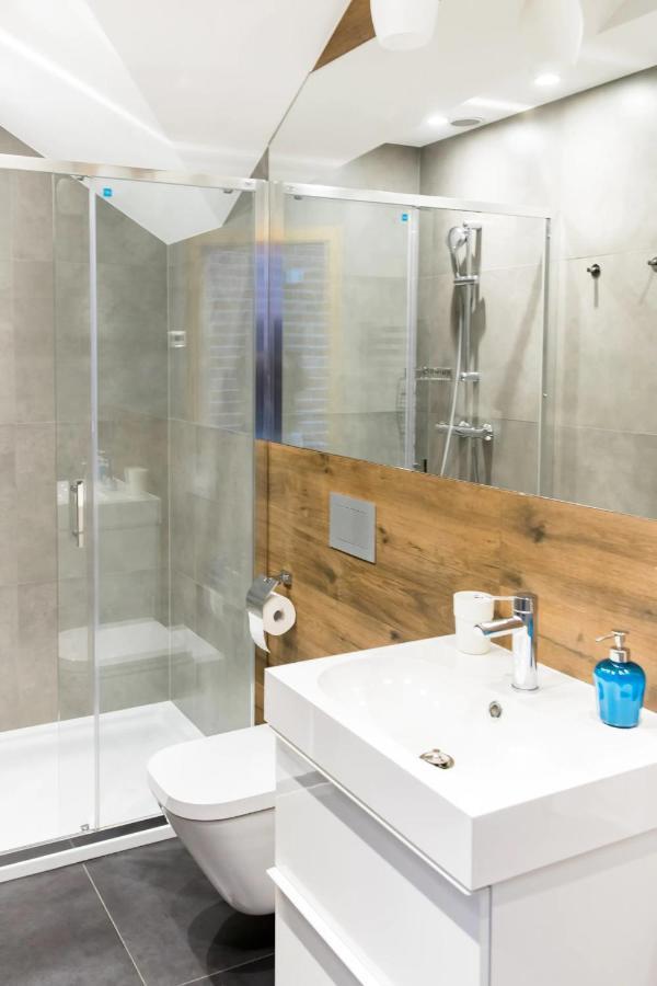 Neo Unique & Bright Apartments, Free Parking, 15Min Old Town & Kazimierz - By Homelike Krakau Exterior foto
